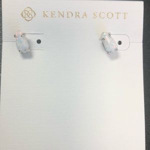 Kendra Scott earrings NWOT